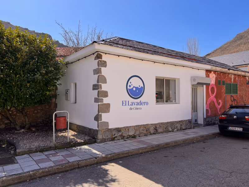 Vista general del Lavadero de Ciñera